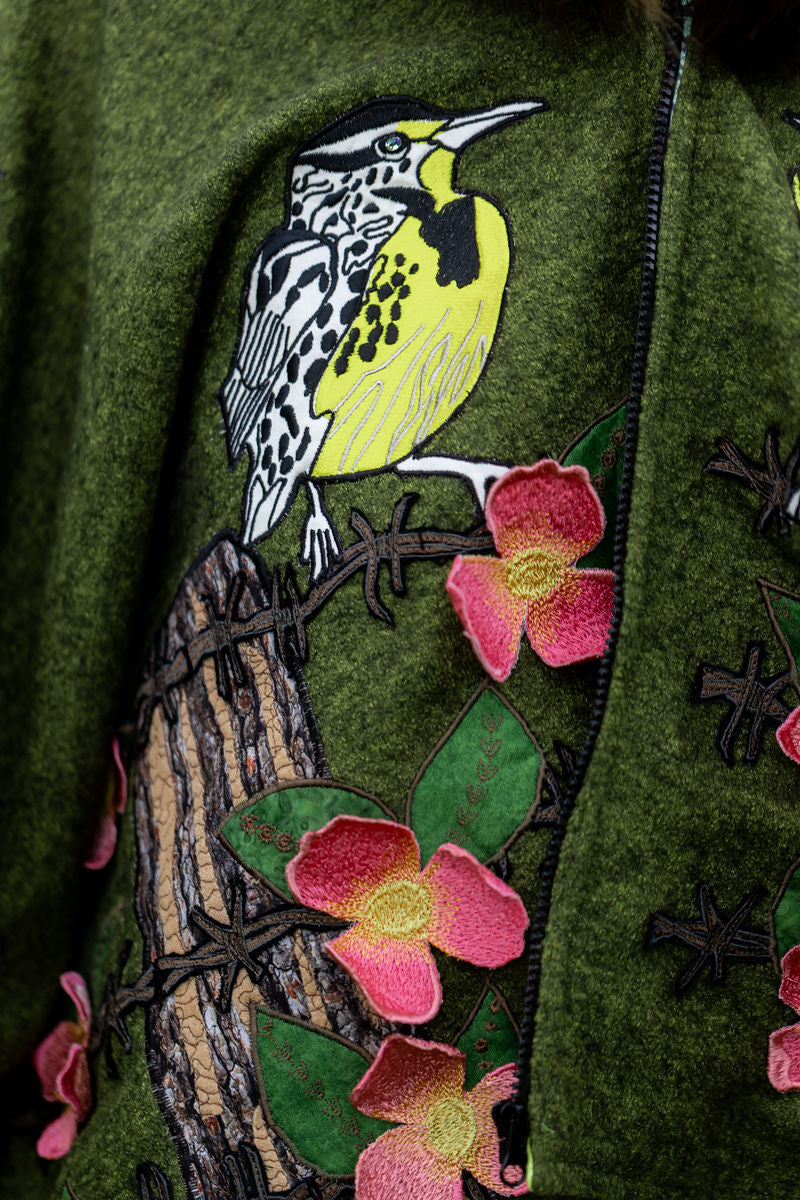 Western Meadow Lark Sings Bison-Trimmed Cape