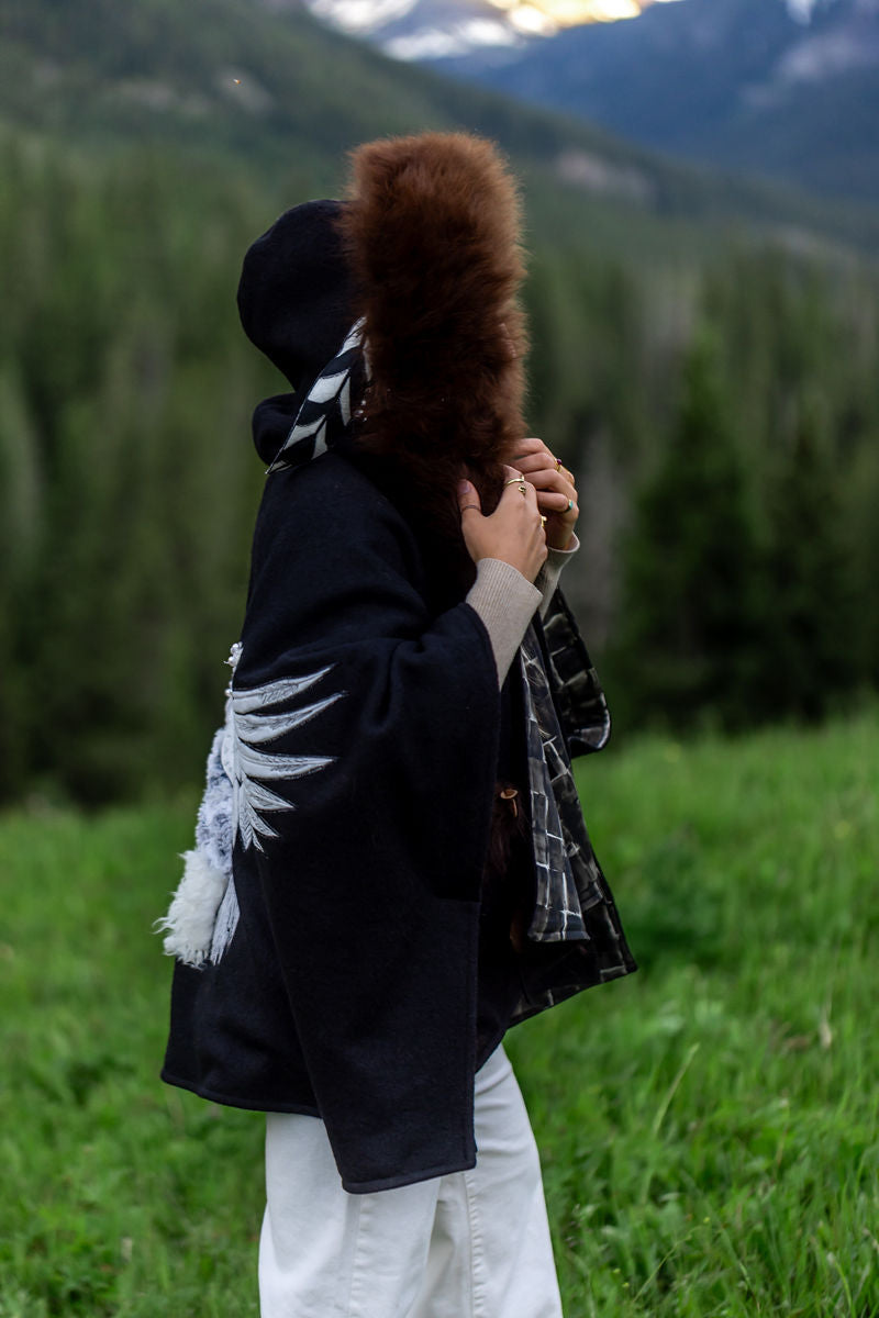 Snowy White Owl - Soul of the Night Bison-Trimmed Cape