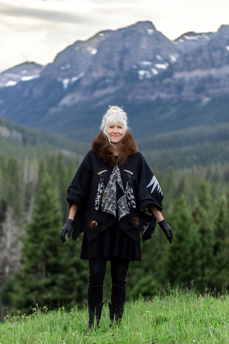 Snowy White Owl - Soul of the Night Bison-Trimmed Cape