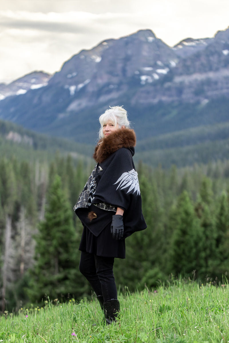 Snowy White Owl - Soul of the Night Bison-Trimmed Cape