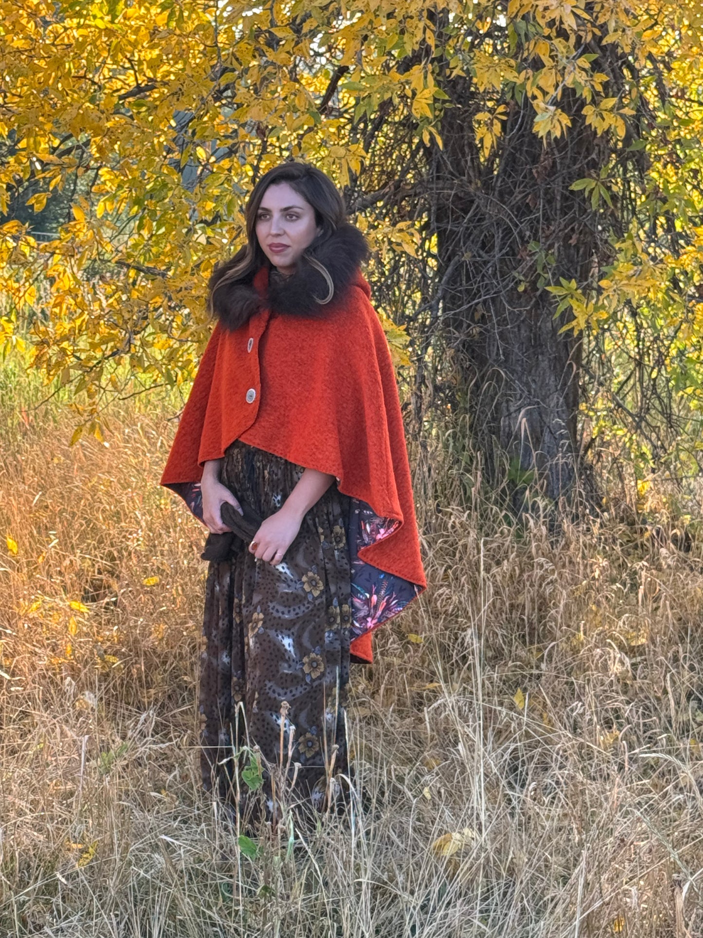 Pumpkin Spice Bison Trimmed Cape